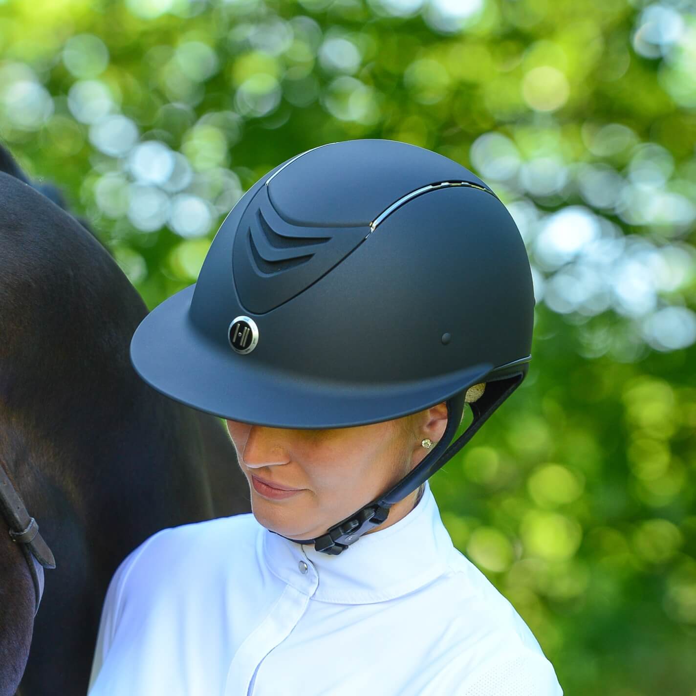 One⋅K™ Defender AVANCE Wide Brim Chrome Stripe Helmet || XLARGE ONLY!