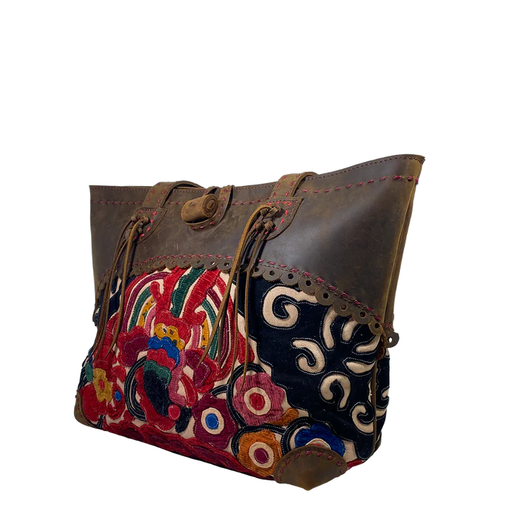 Pranee Dakota Shoulder Bag || Classic