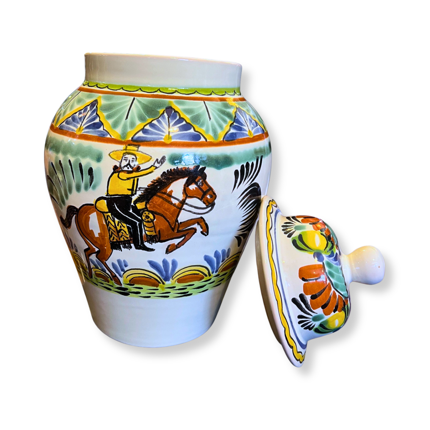 Gorky Gonzalez Pottery || Large Vase with Lid