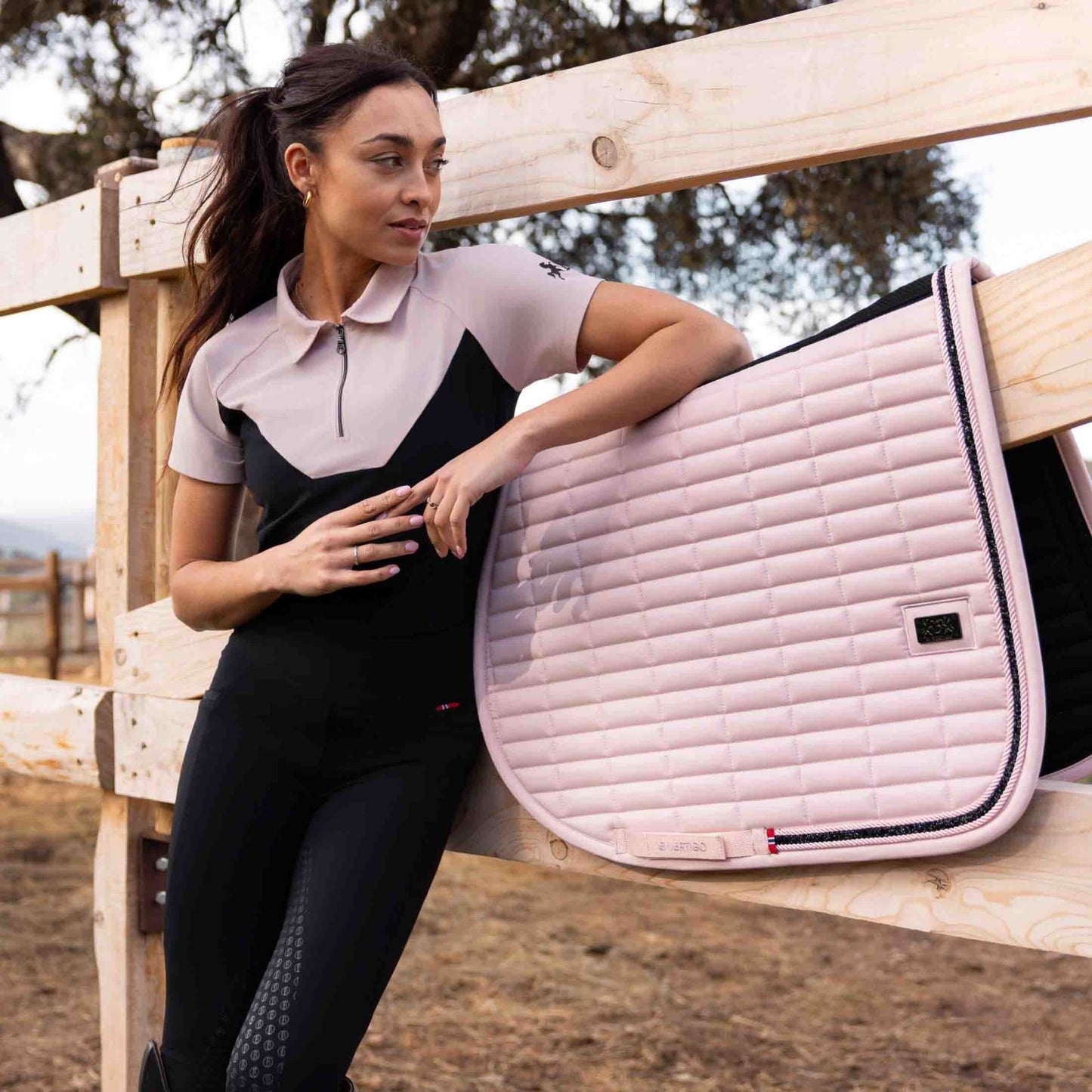 B//Vertigo Daylight Dressage Pad || DISCONTINUED