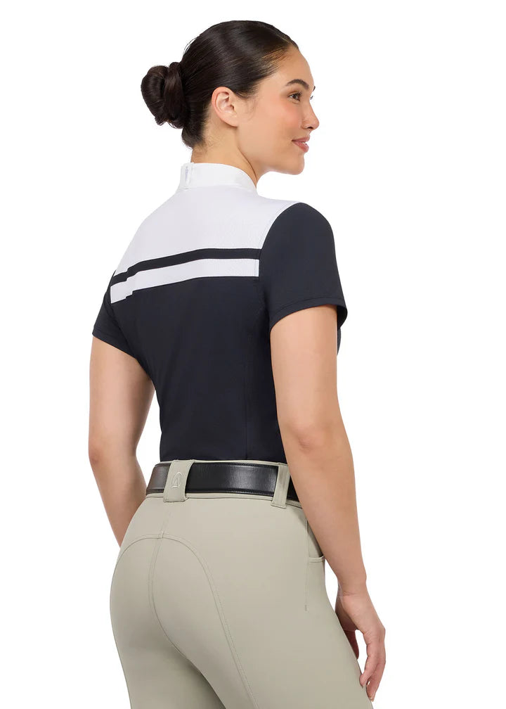 Show Off Short Sleeve Clinic Shirt