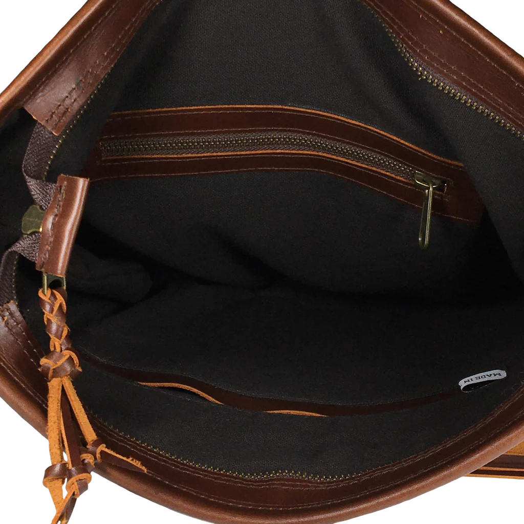 Pranee Ashland Cross Body Bag