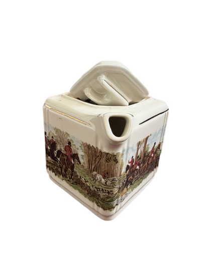 Hunt Scene Tea Pot